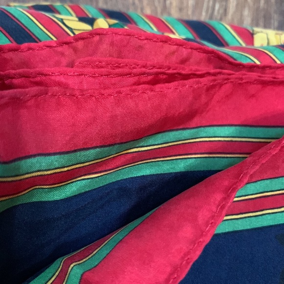 Vintage classic Ellen Tracy blue/gold/green/red Rope & Tassel Silk Scarf 33”x33” - Picture 4 of 10